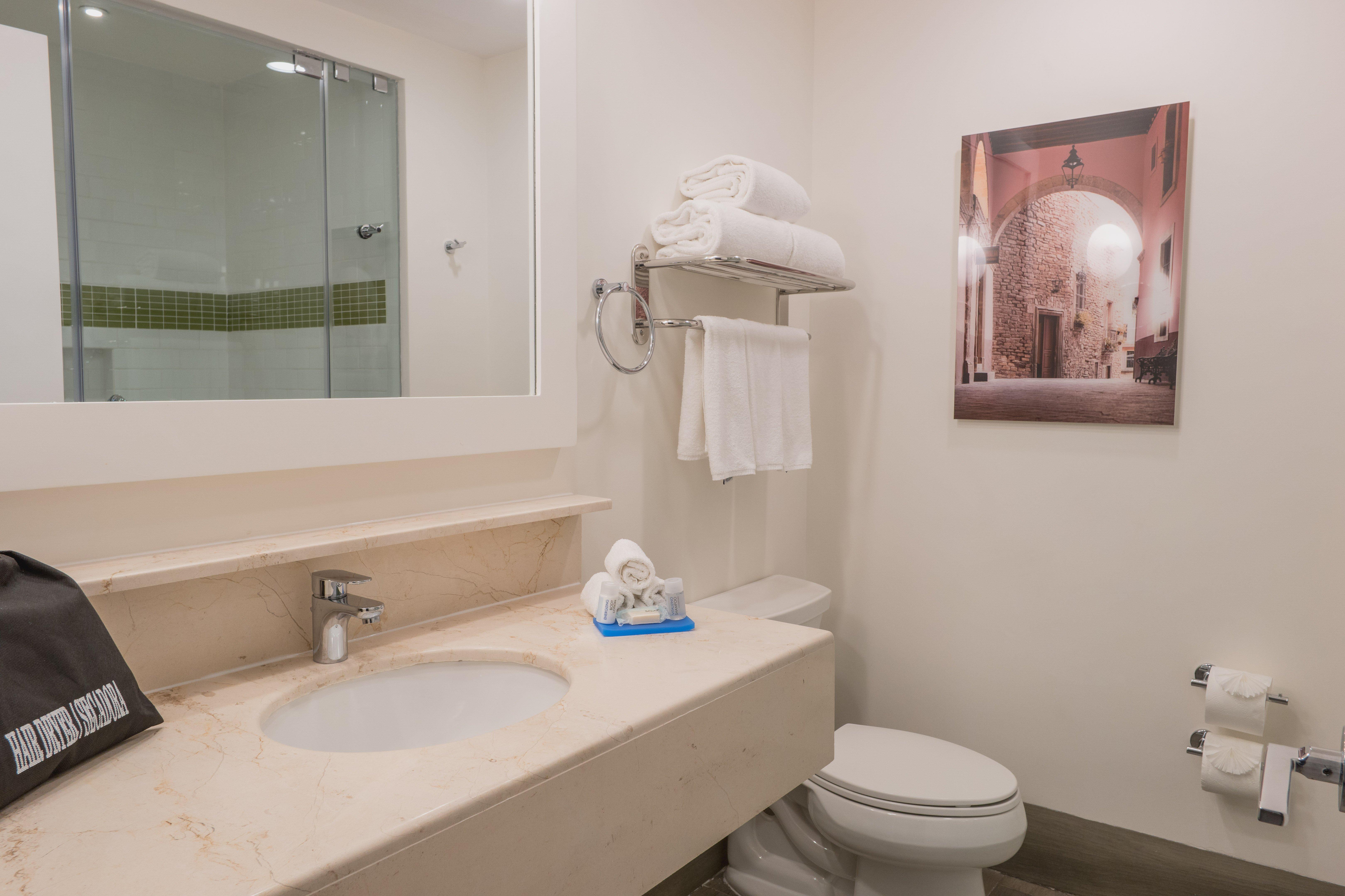 Holiday Inn Express & Suites Silao Aeropuerto Terminal By Ihg מראה חיצוני תמונה