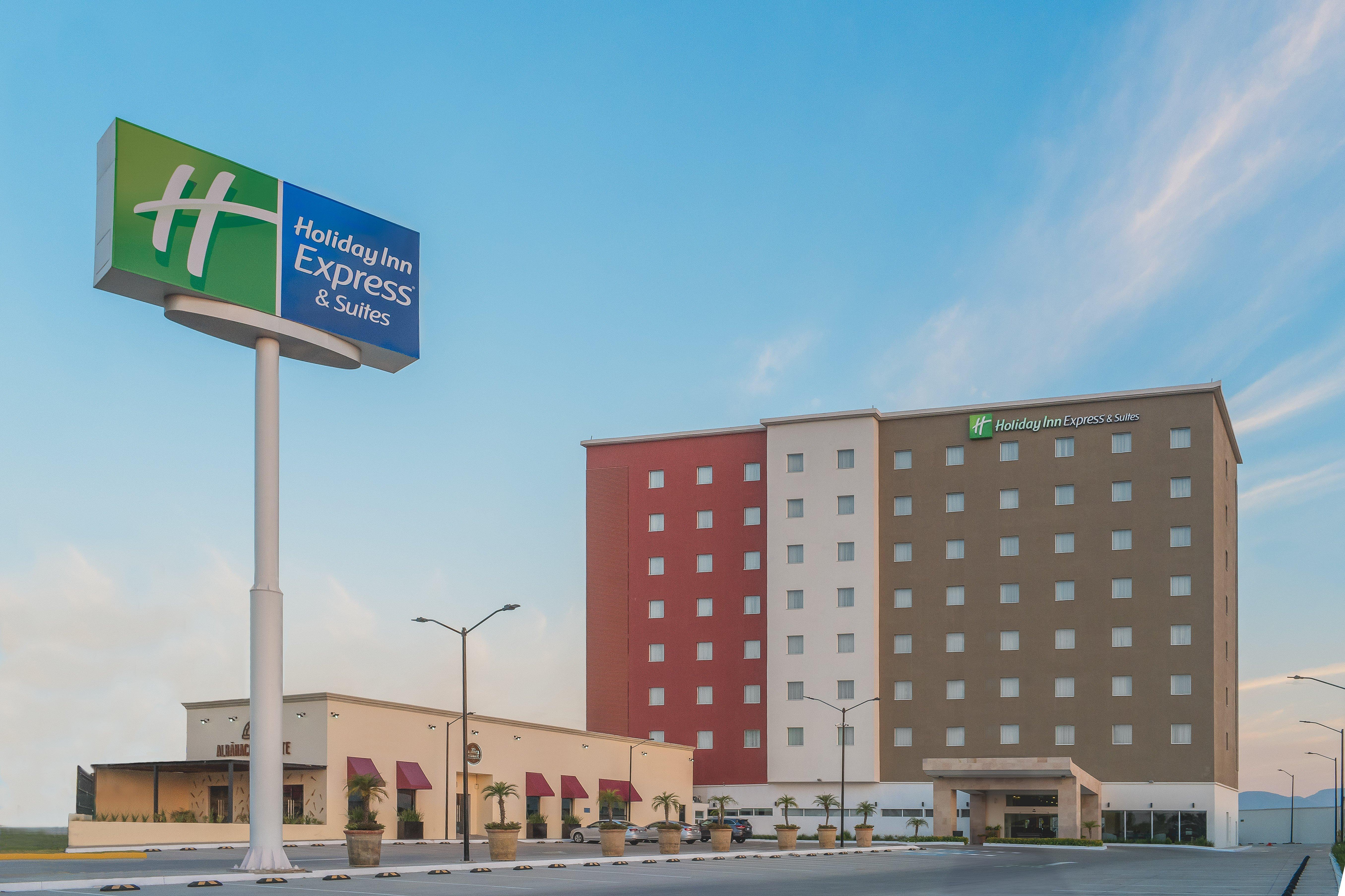 Holiday Inn Express & Suites Silao Aeropuerto Terminal By Ihg מראה חיצוני תמונה